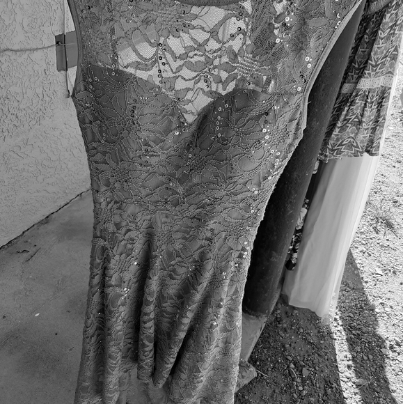 Dress - Picture 1 of 1